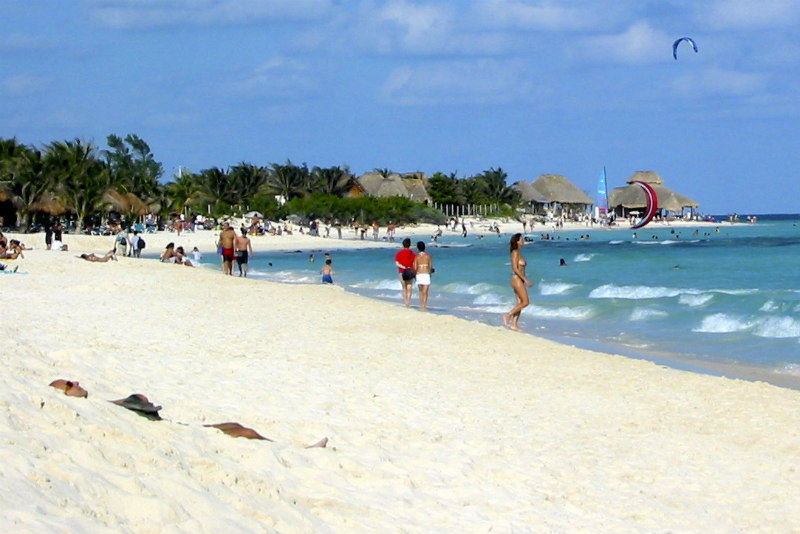 Playa del Carmen, Coco Beach