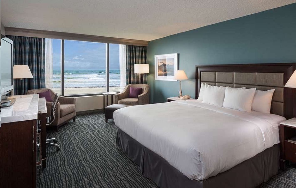 Port Canaveral Waterfront Hotels Hilton Cocoa Beach Oceanfront