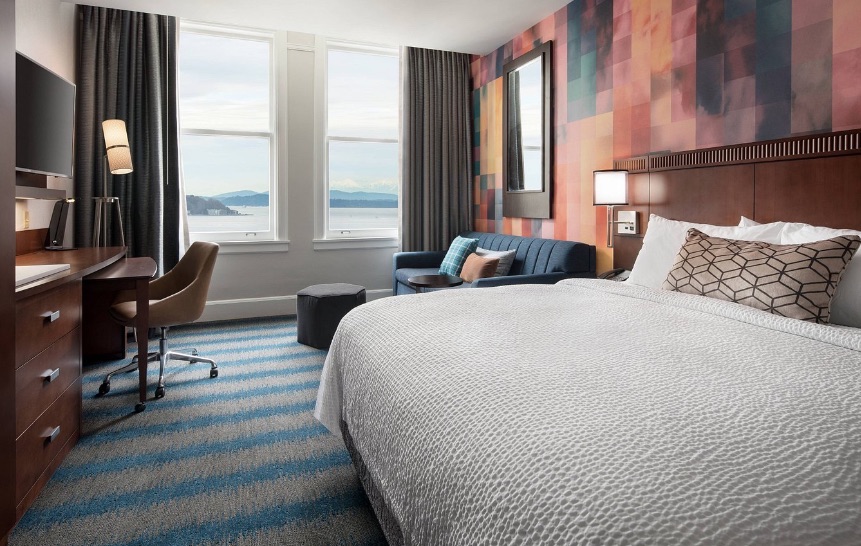 Seattle Waterfront Hotels Courtyard Marriott