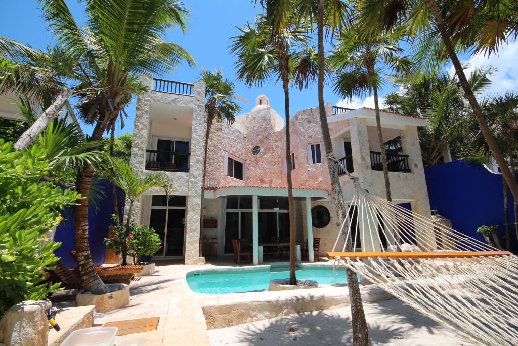 Luxury Akumal Beachfront Vacation Rental