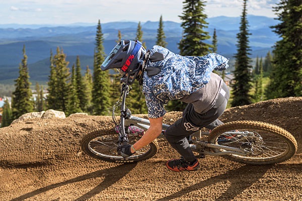 BWD Okanagan Lakes and Wineries Mountain Bike