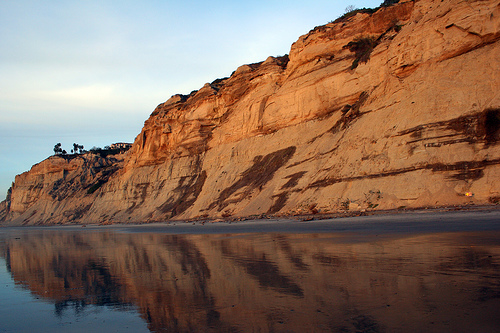 La Jolla, Black's Beach cliffs