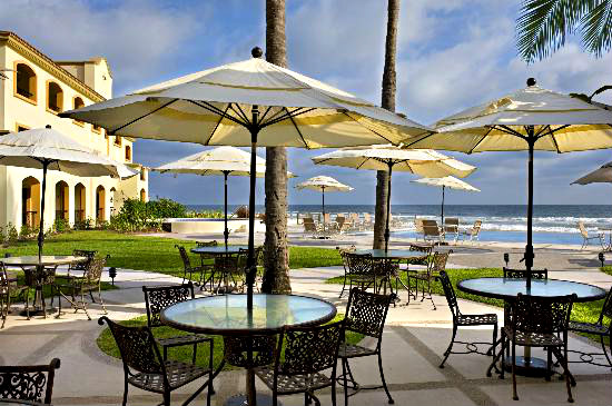 Mazatlan Beach Hotels Estrella Pool side Cafe