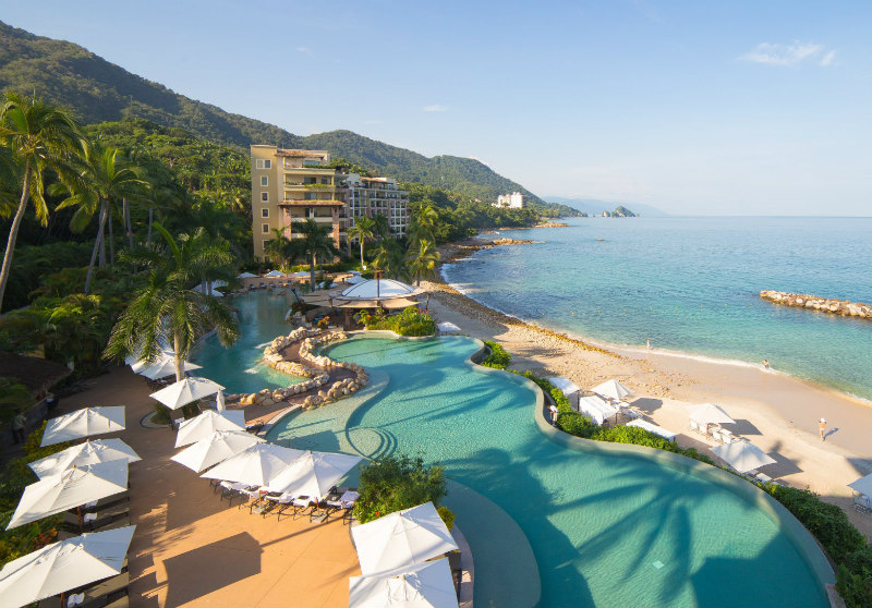 Stunning Garza Blanca Pool